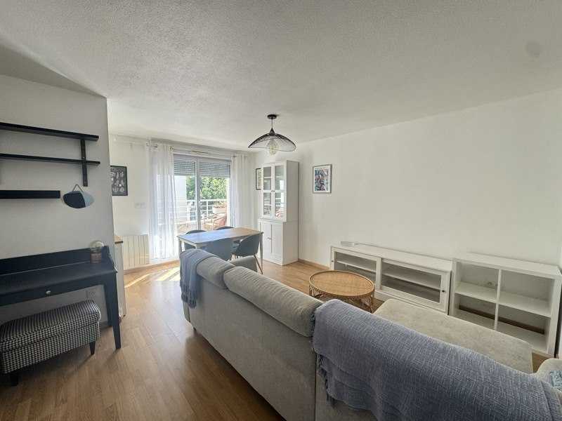 Flat Rue Hannah Arendt in Tours
