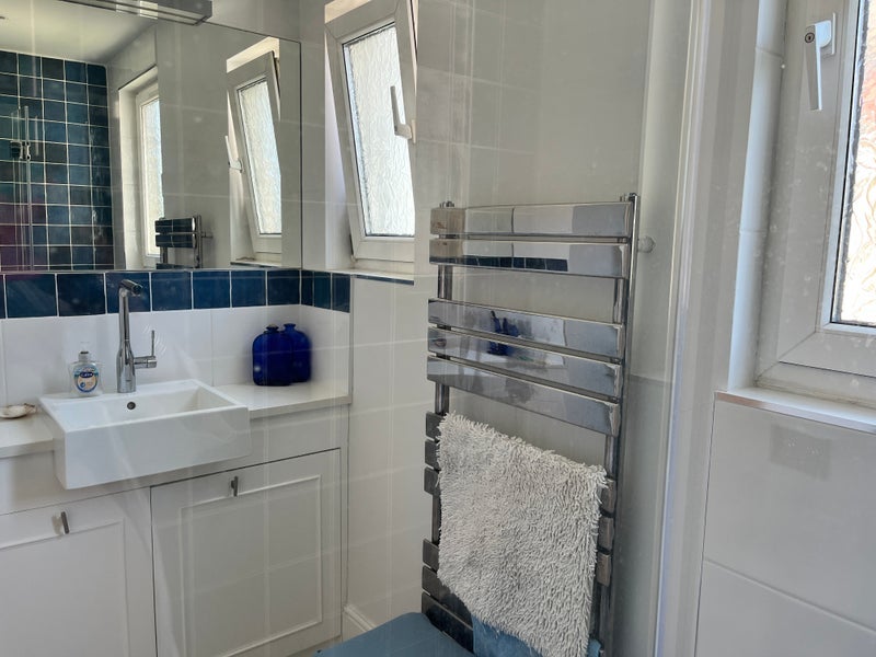 Room Aycliffe Road in Greater London