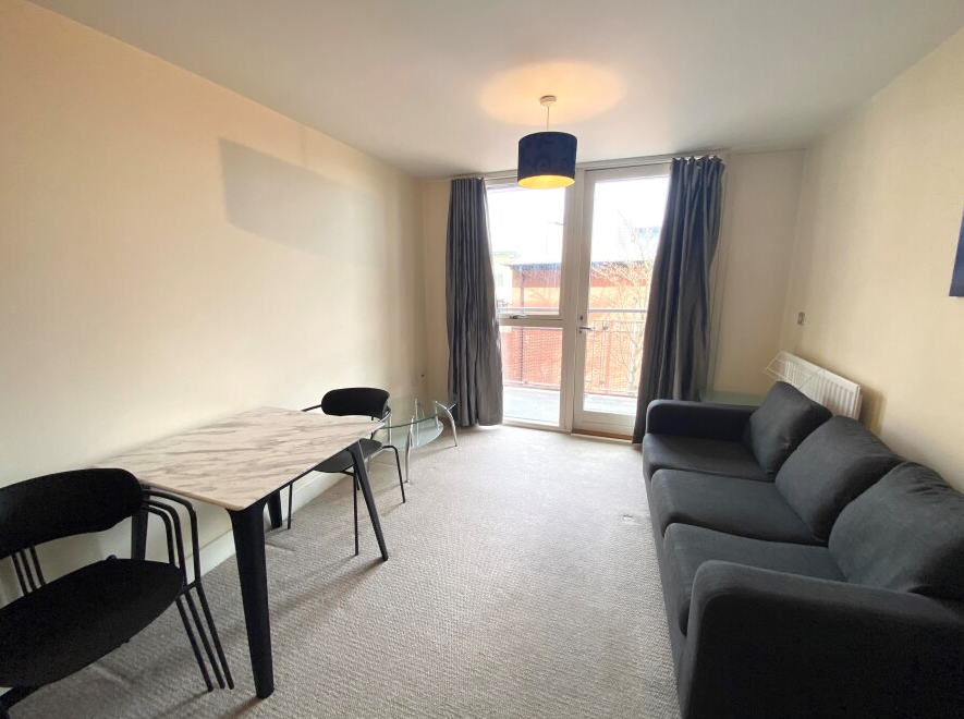 Flat Midford Grove in Birmingham