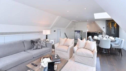 Flat Duke Street in City of Westminster