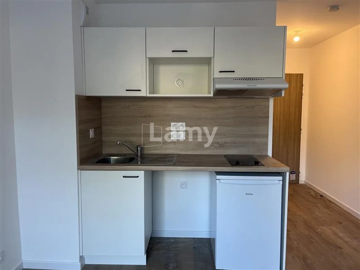 Appartement Rue Pierre Yvernogeau à Nantes