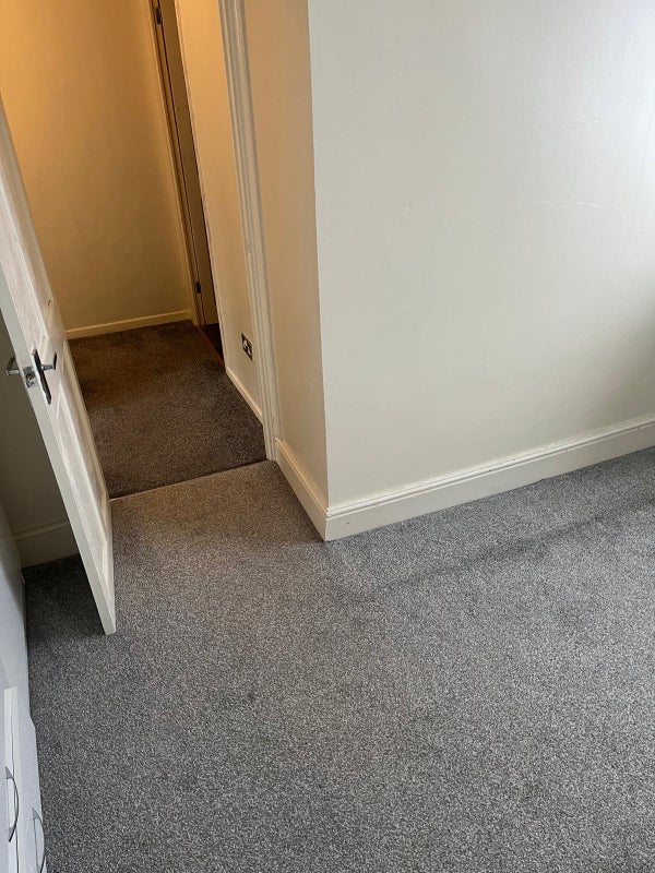 Room Putney Walk in Metropolitan Borough of Solihull