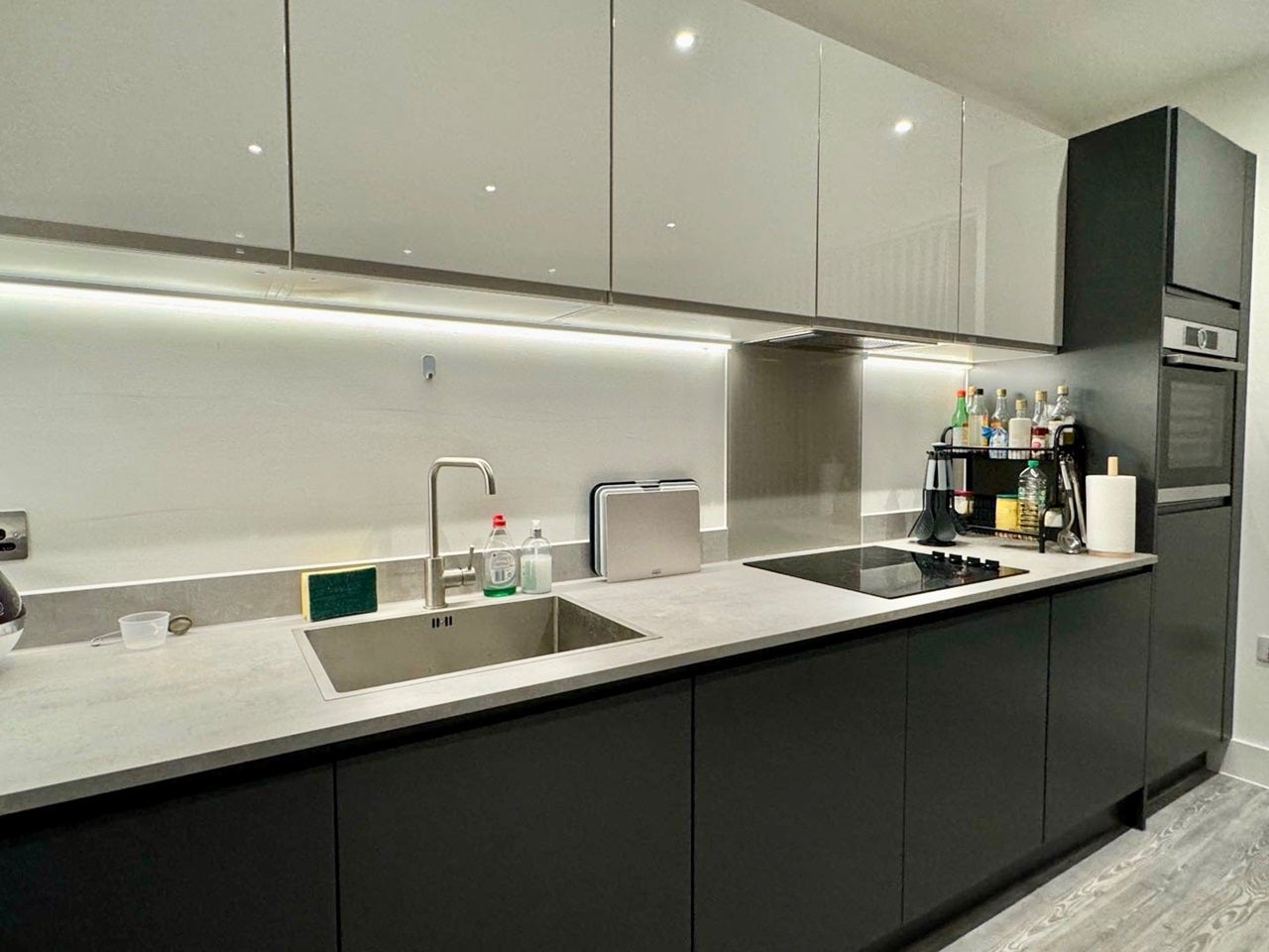 Flat Nest Way in Greater London