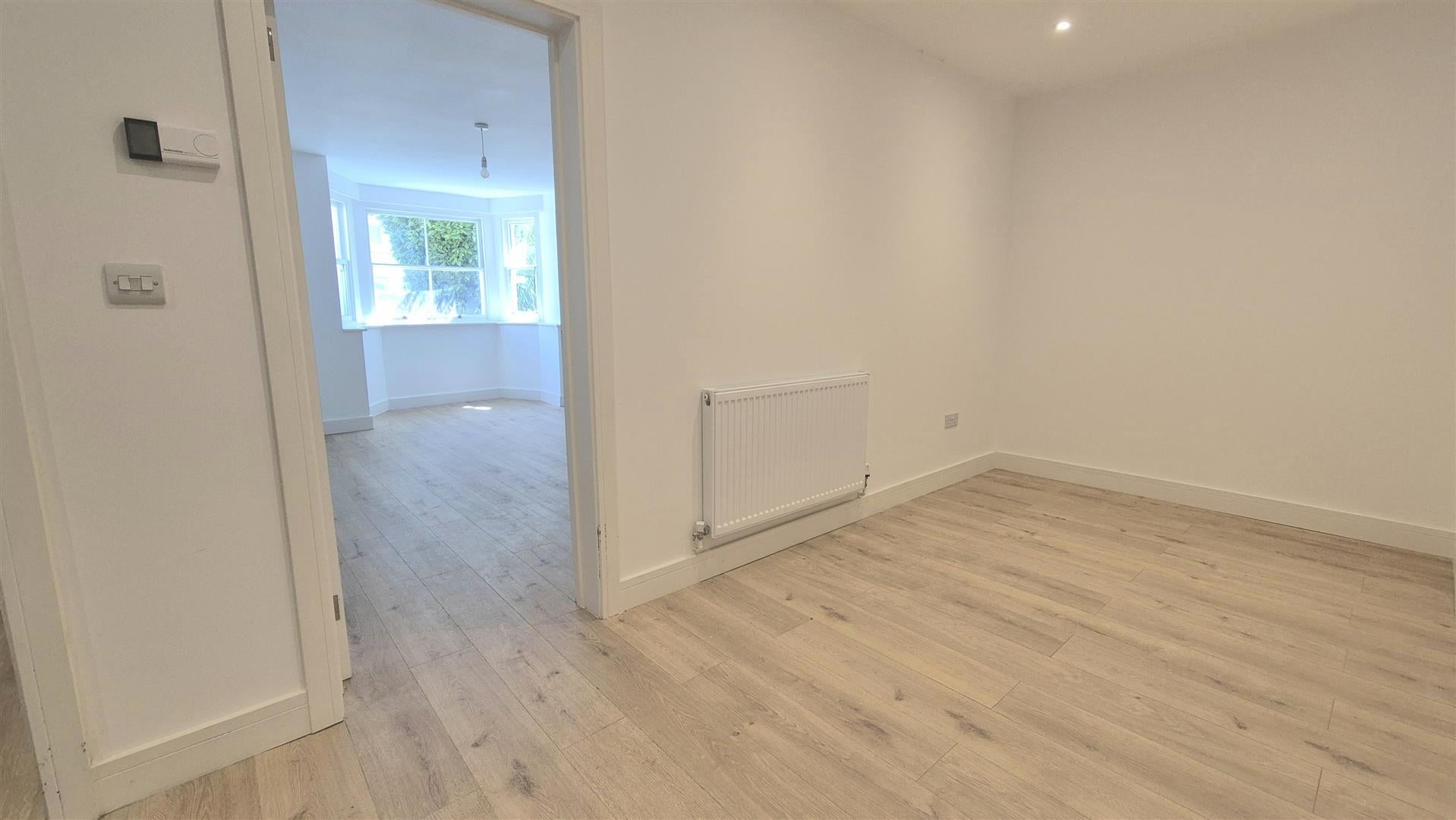 Flat Elphinstone Road in Portsmouth