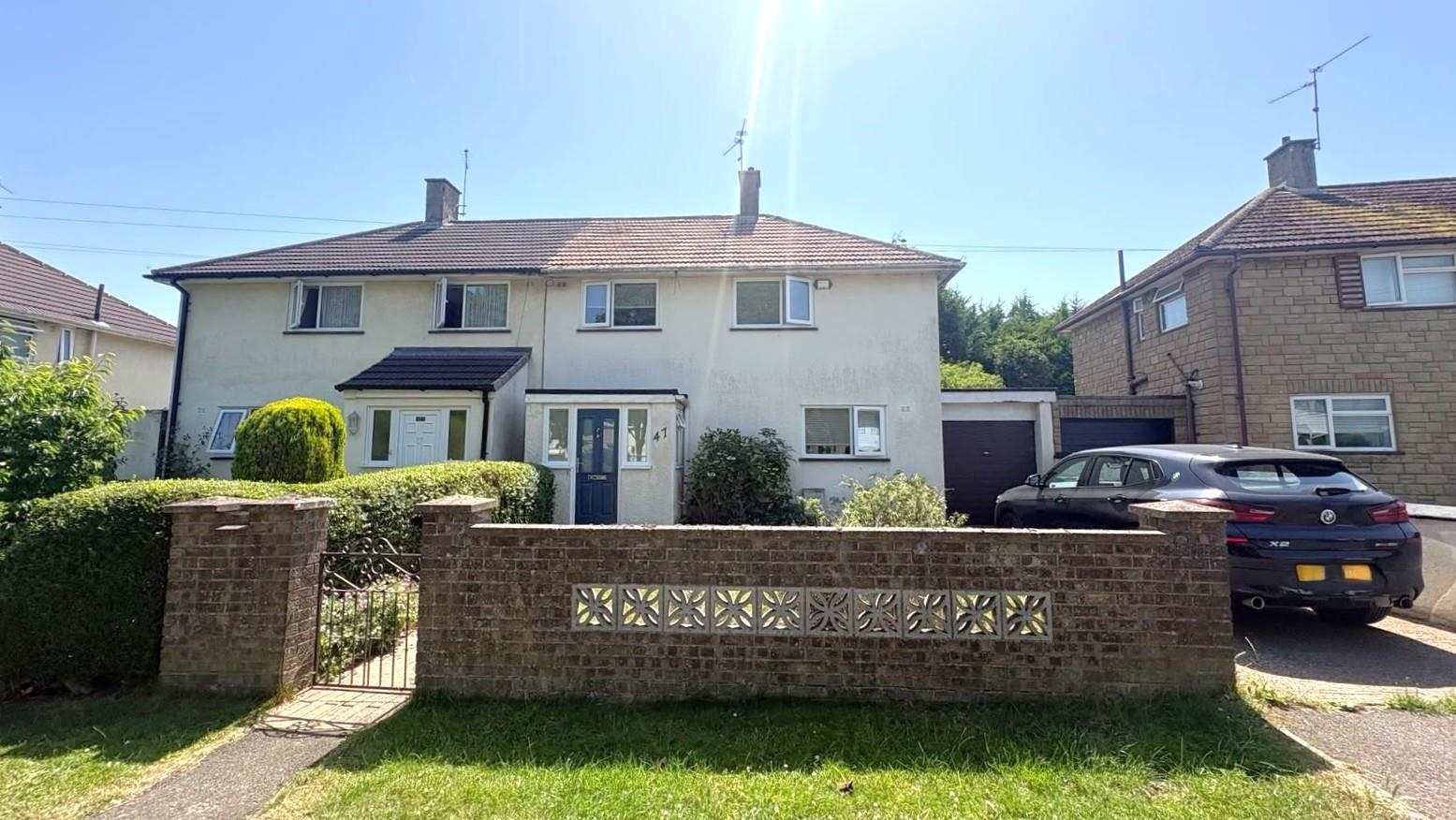 House Welland Vale Road in Corby