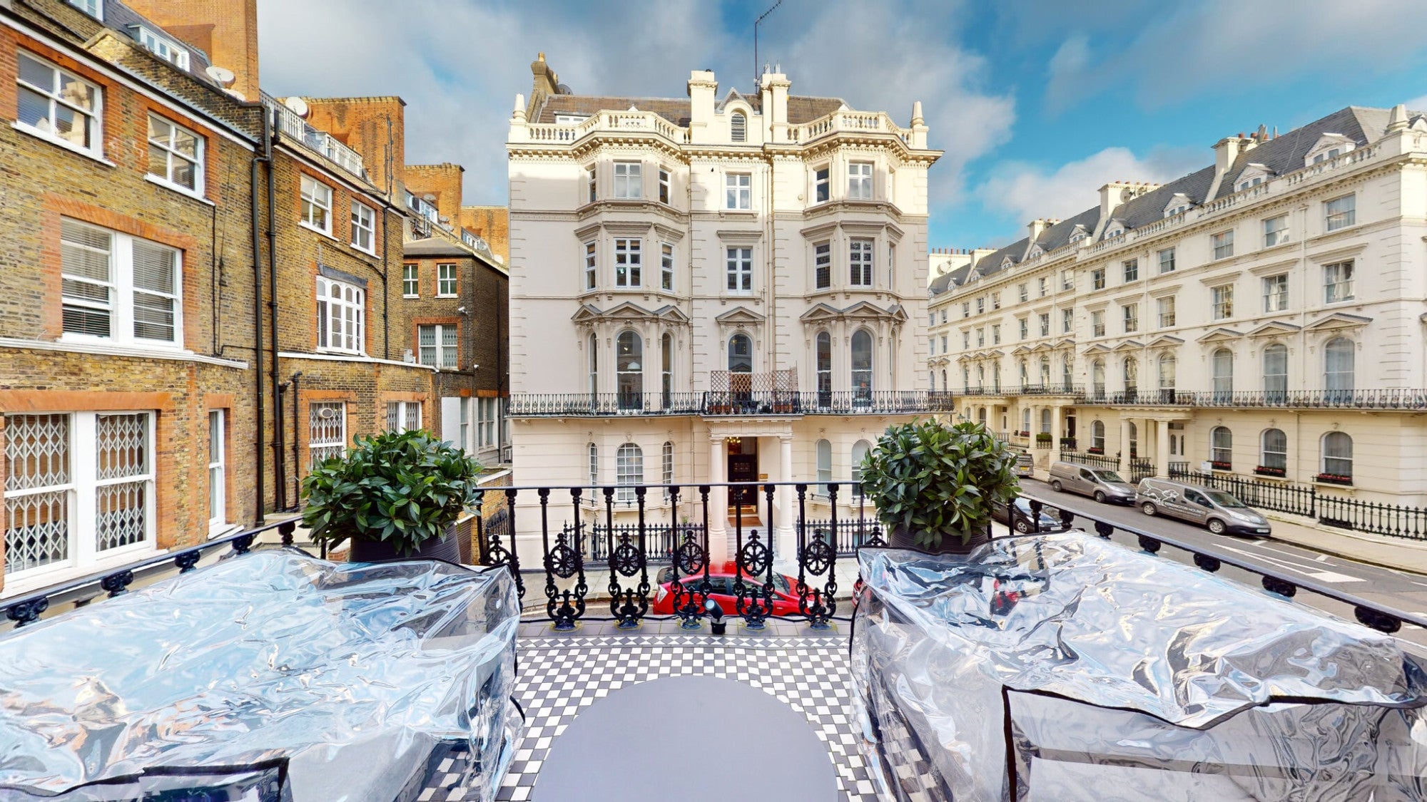 Flat Prince of Wales Terrace in Greater London