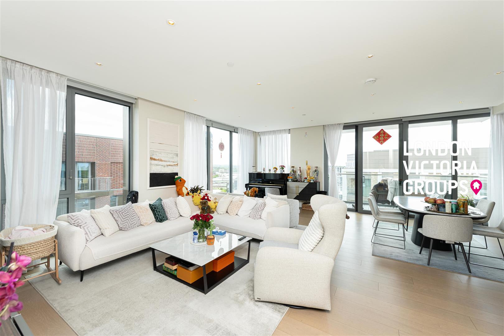 Flat Palmer Road in Greater London