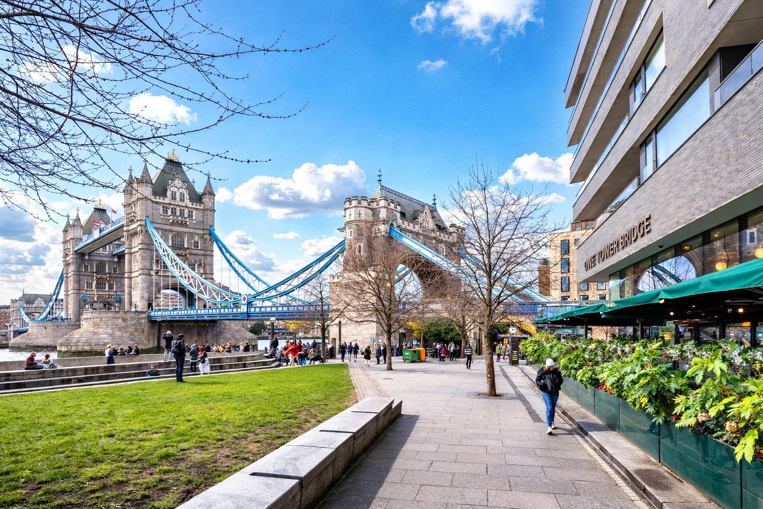 Flat Duchess Walk in Greater London