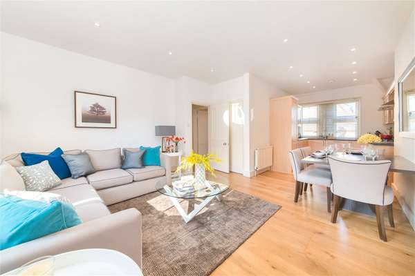 Flat Ebury Street in City of Westminster