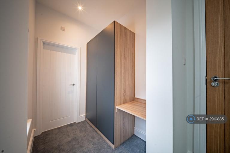 Room Etwall Street in Derby
