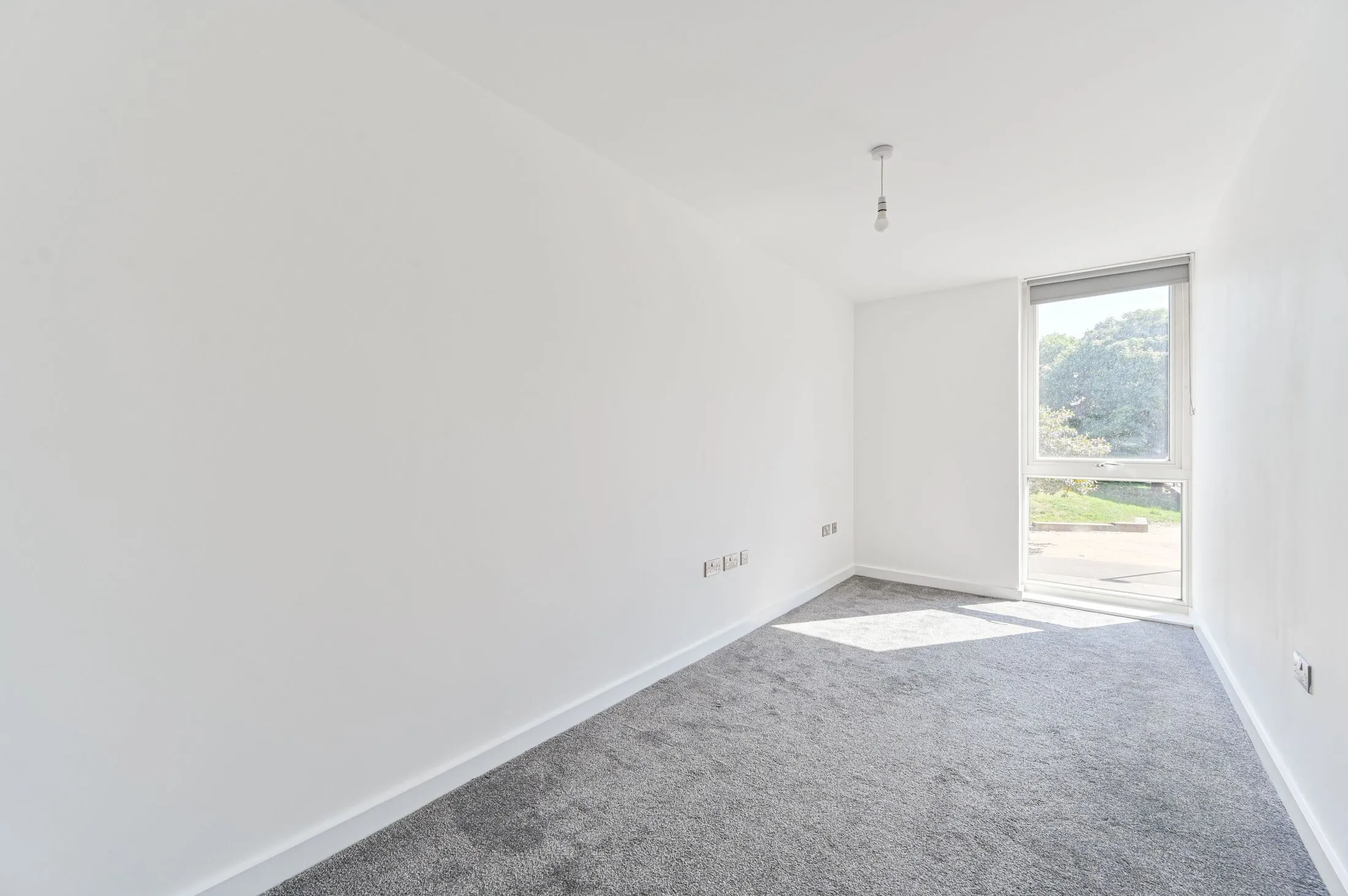 Flat Childeric Road in Greater London