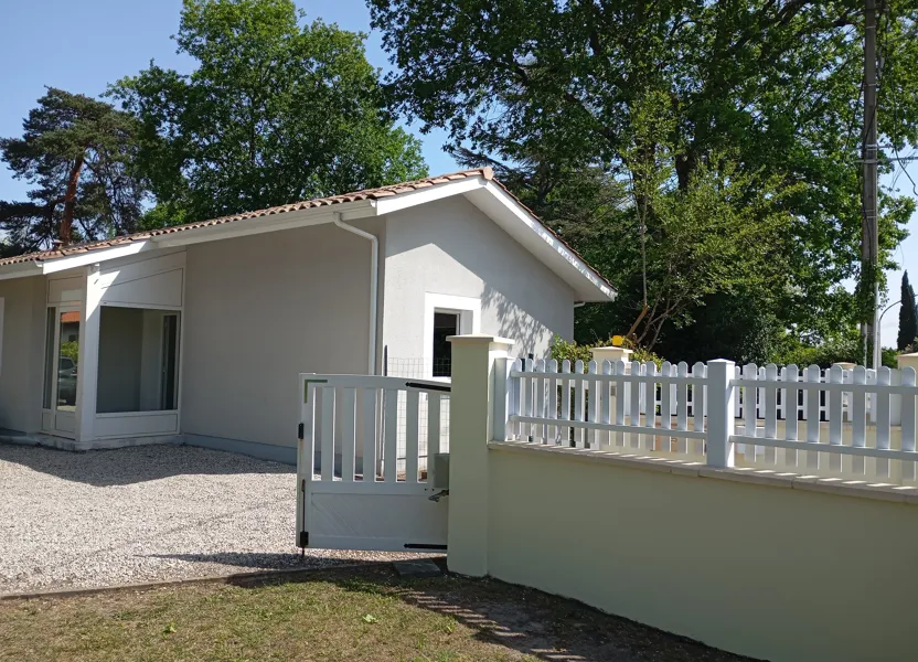 House Avenue de Magonty in Pessac