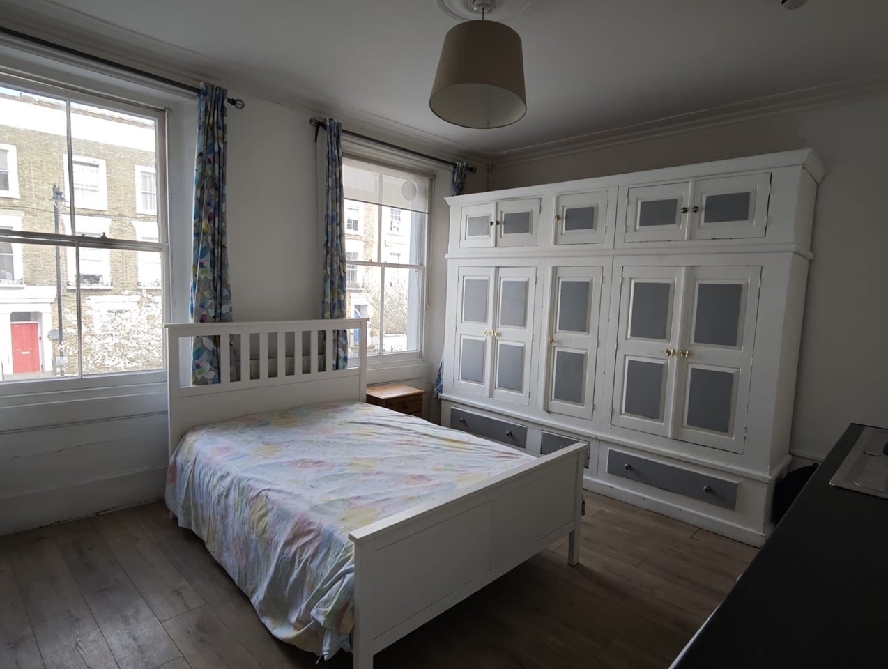 Room Offord Road in Greater London