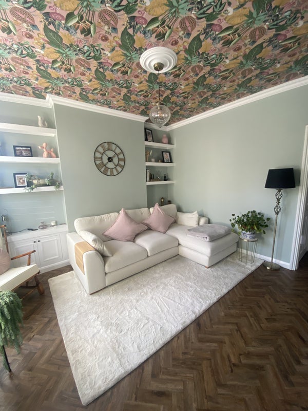 Room Clarendon Road in Hinckley and Bosworth