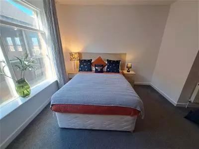 Room Waterloo Road in Newsham