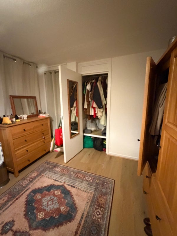 Room Burr Close in Greater London