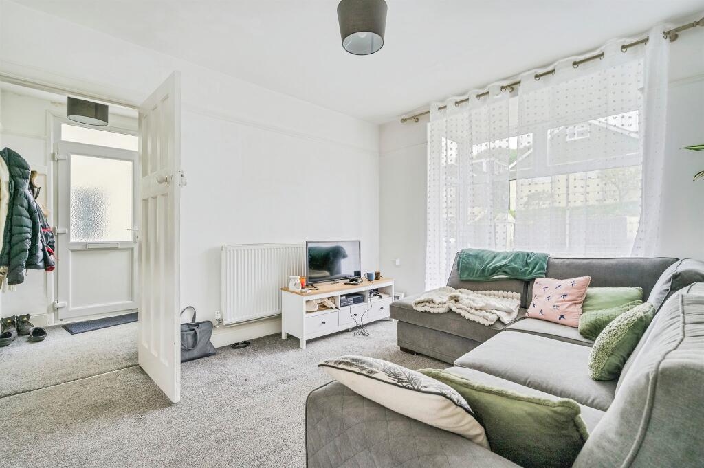 Flat Merafield Road in Plymouth