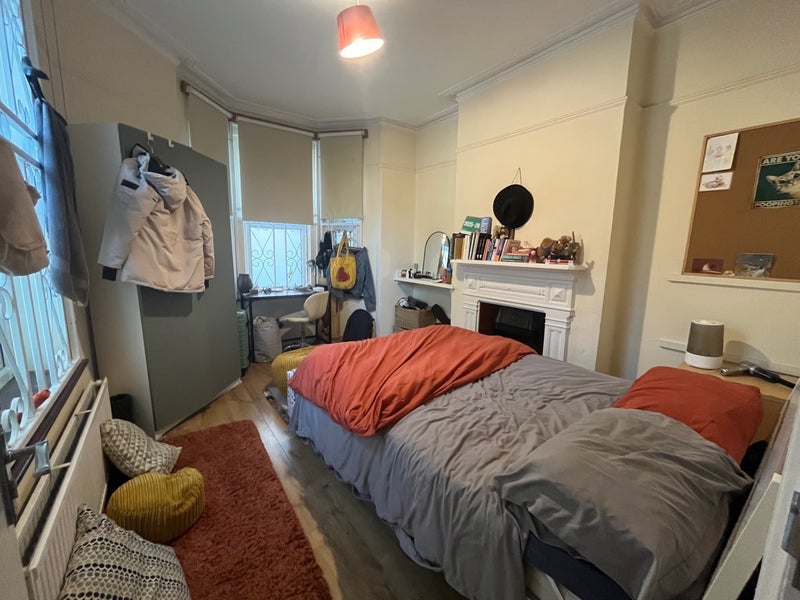 Room Paragon Mews in Greater London