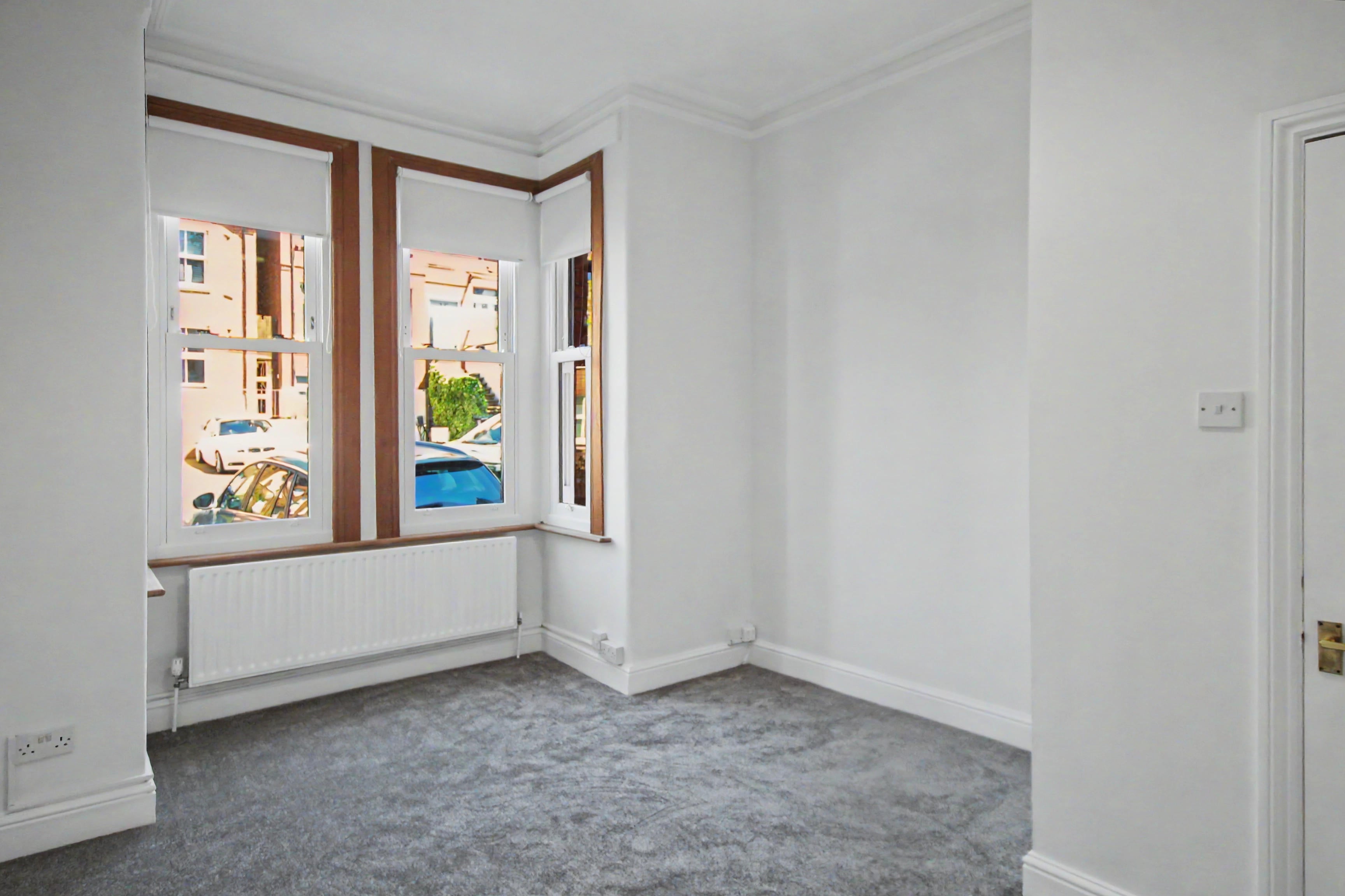 Flat Fortess Road in Greater London
