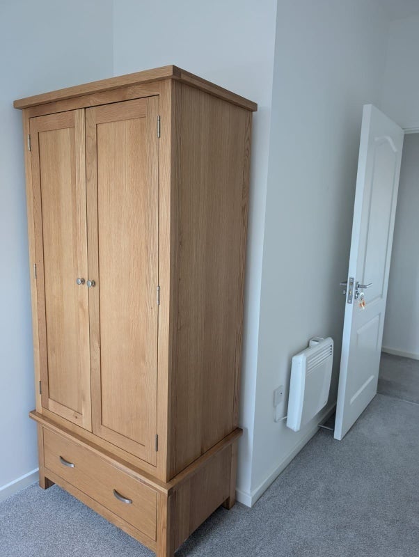 Room Sayers Way in Greater London