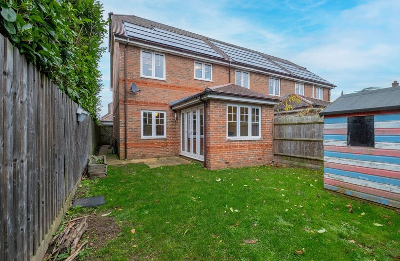 House Bargeman Road in Maidenhead