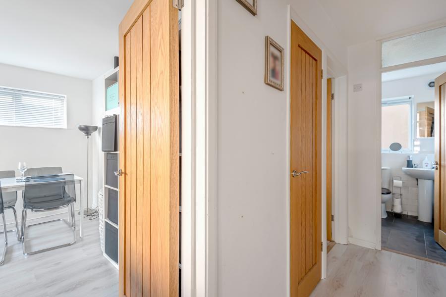 Flat Cedar Court in St Albans