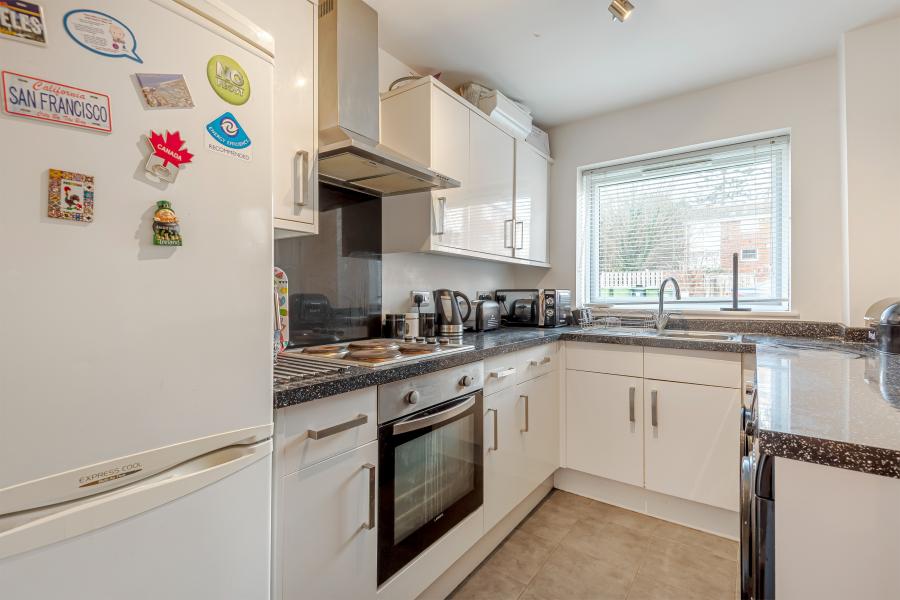 Flat Cedar Court in St Albans