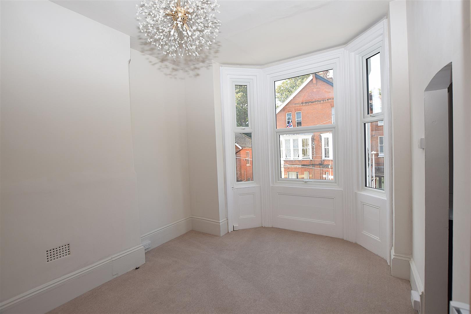 Flat Kenilworth Road in Hastings