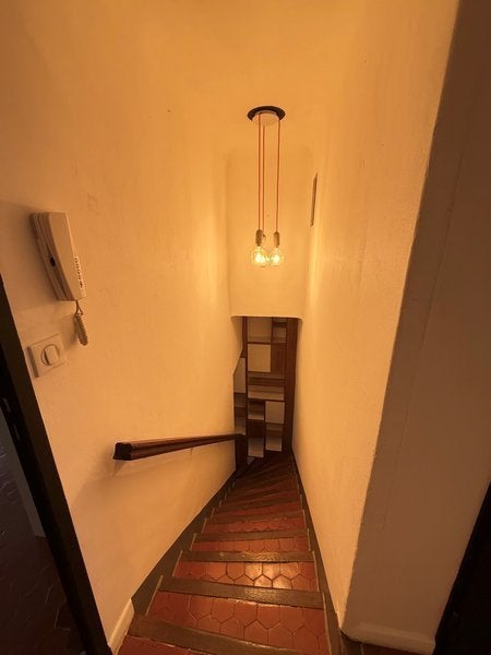 Flat Place Jean Jaurès in Marseille