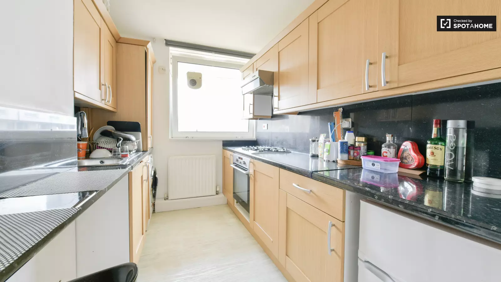 Flat St Anns Road in Greater London