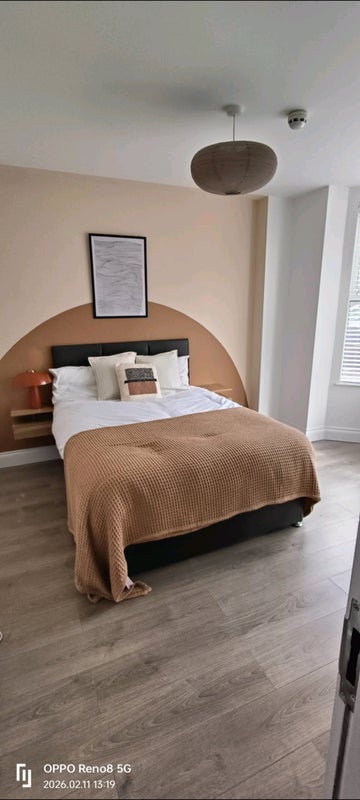 Room Kitchener Road in Ipswich