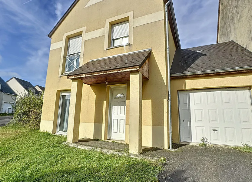 House Avenue de l'Auverdière in Bléré