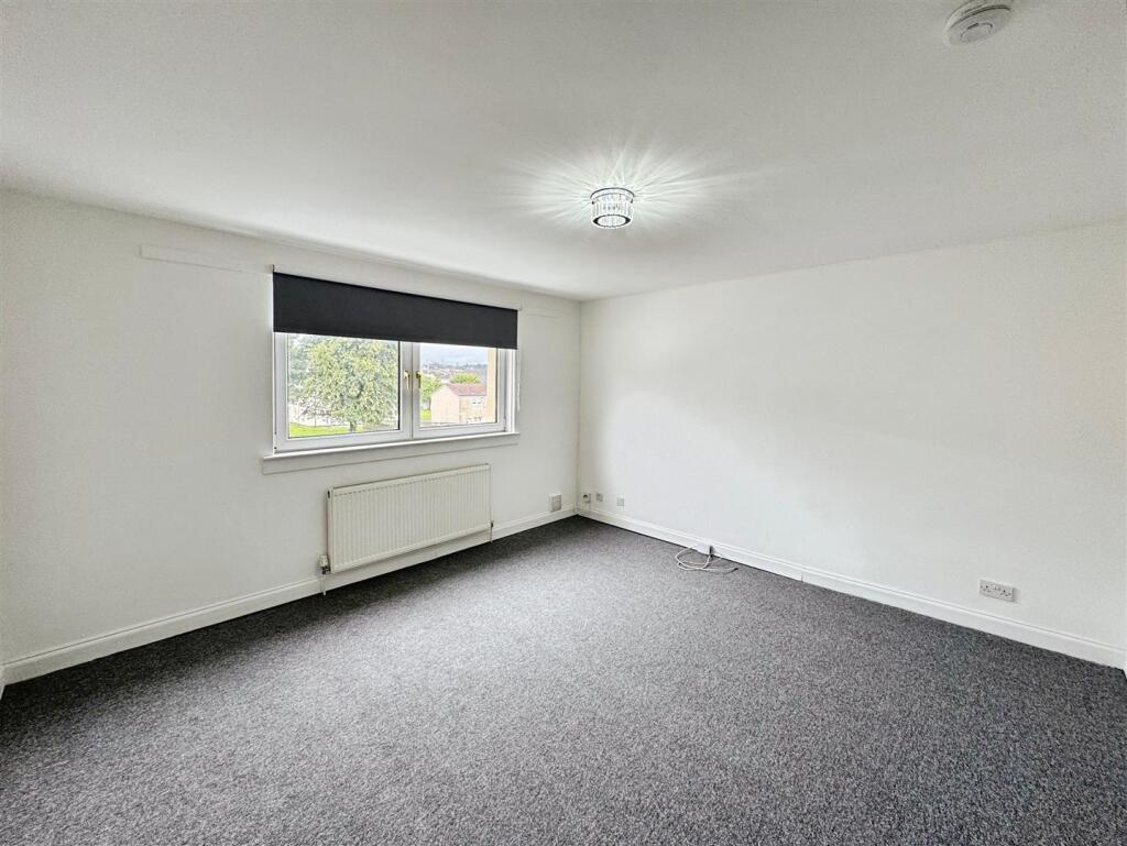 Flat Cornock Street in Clydebank