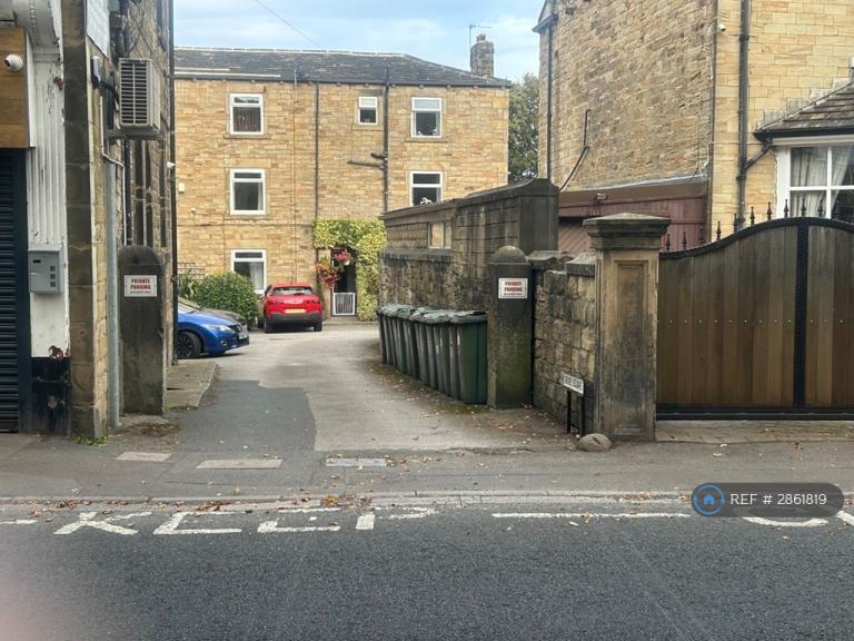House Grove Square in Kirklees