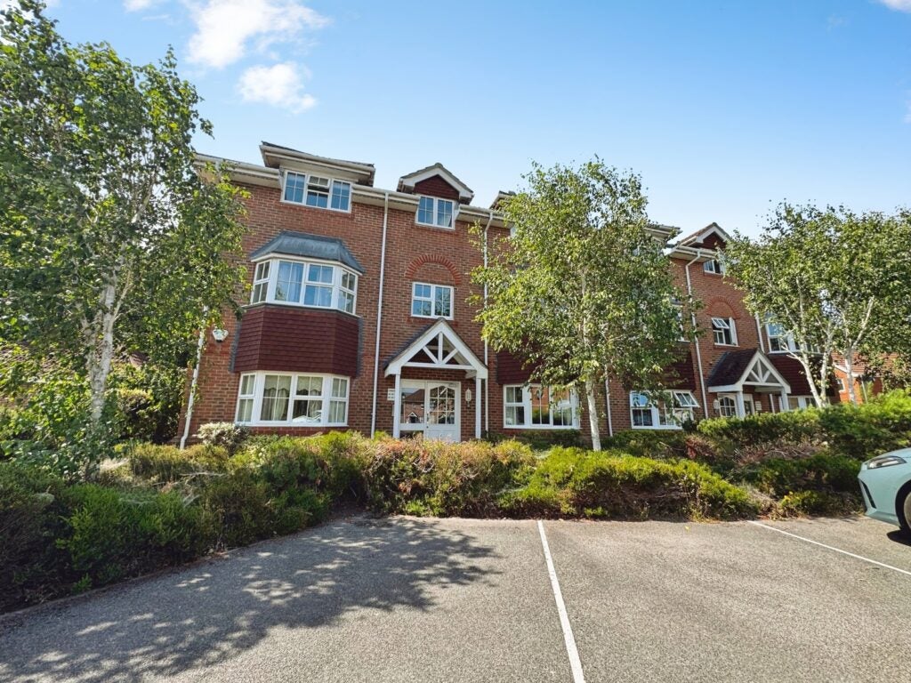 Flat Marrow Meade in Hart