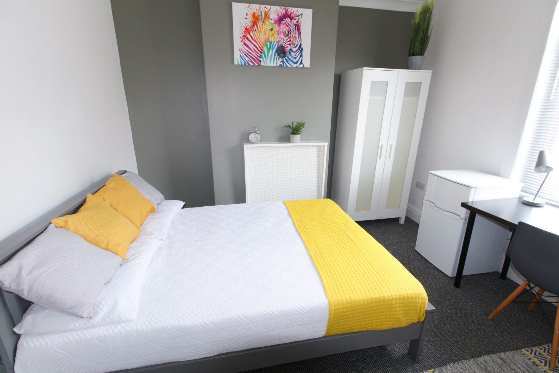 Room Foster Street in Lincoln