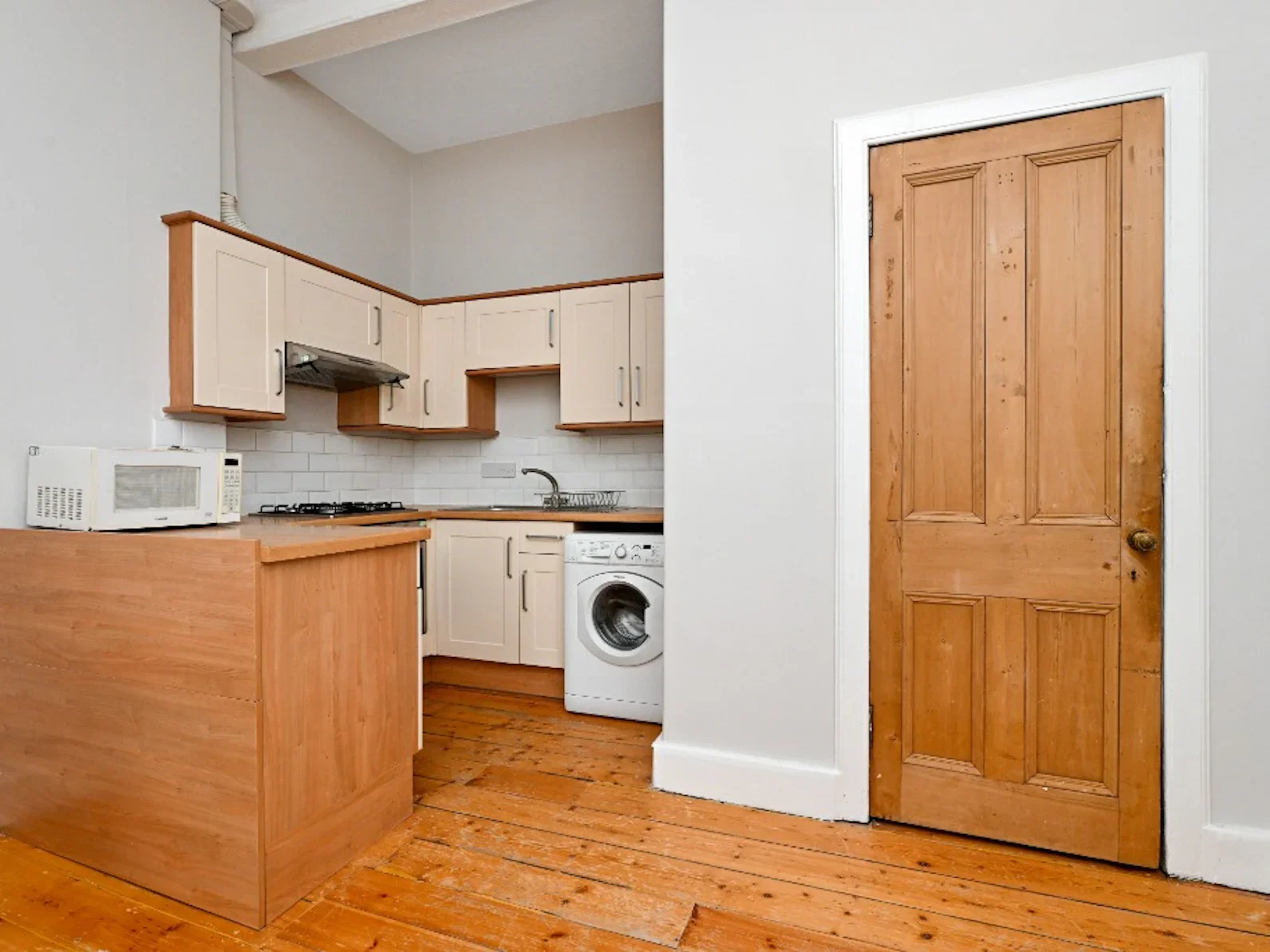 Flat Balcarres Street in City of Edinburgh