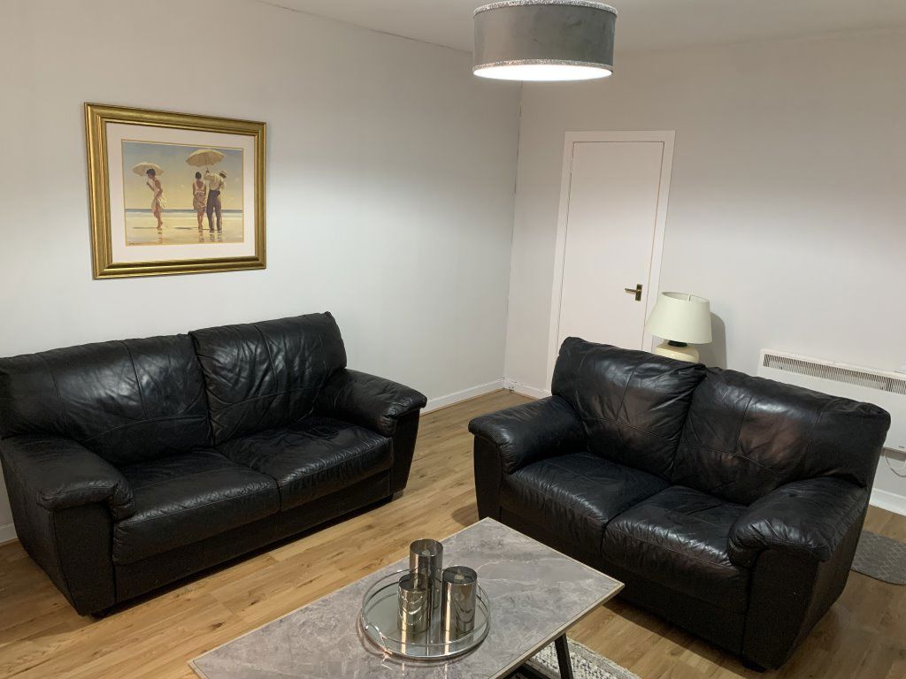 Flat Seagate in Dundee