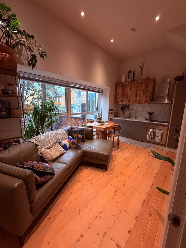 Room Old Ford Road in Greater London