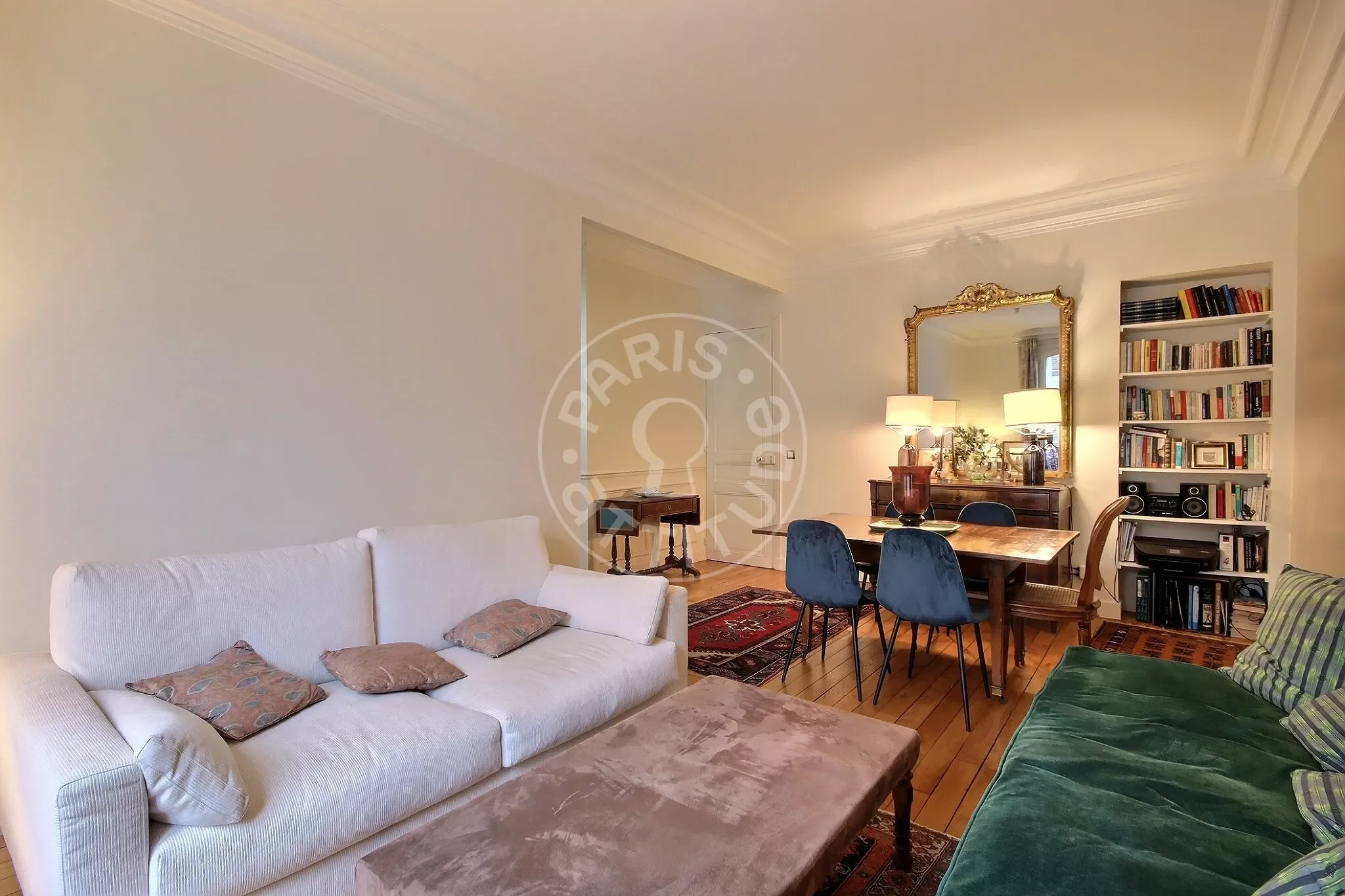 Appartement Rue Lepic à Paris