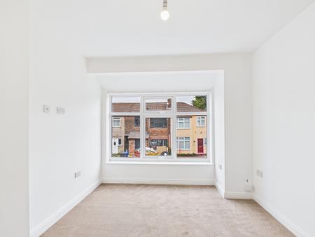 Flat Lostock Avenue in Warrington