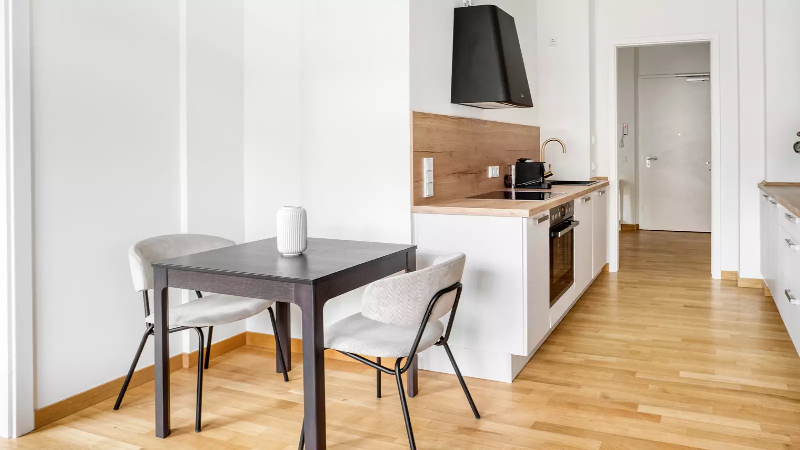 Wohnung Dunckerstraße in Berlin