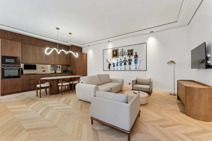 Flat Avenue Kléber in Paris