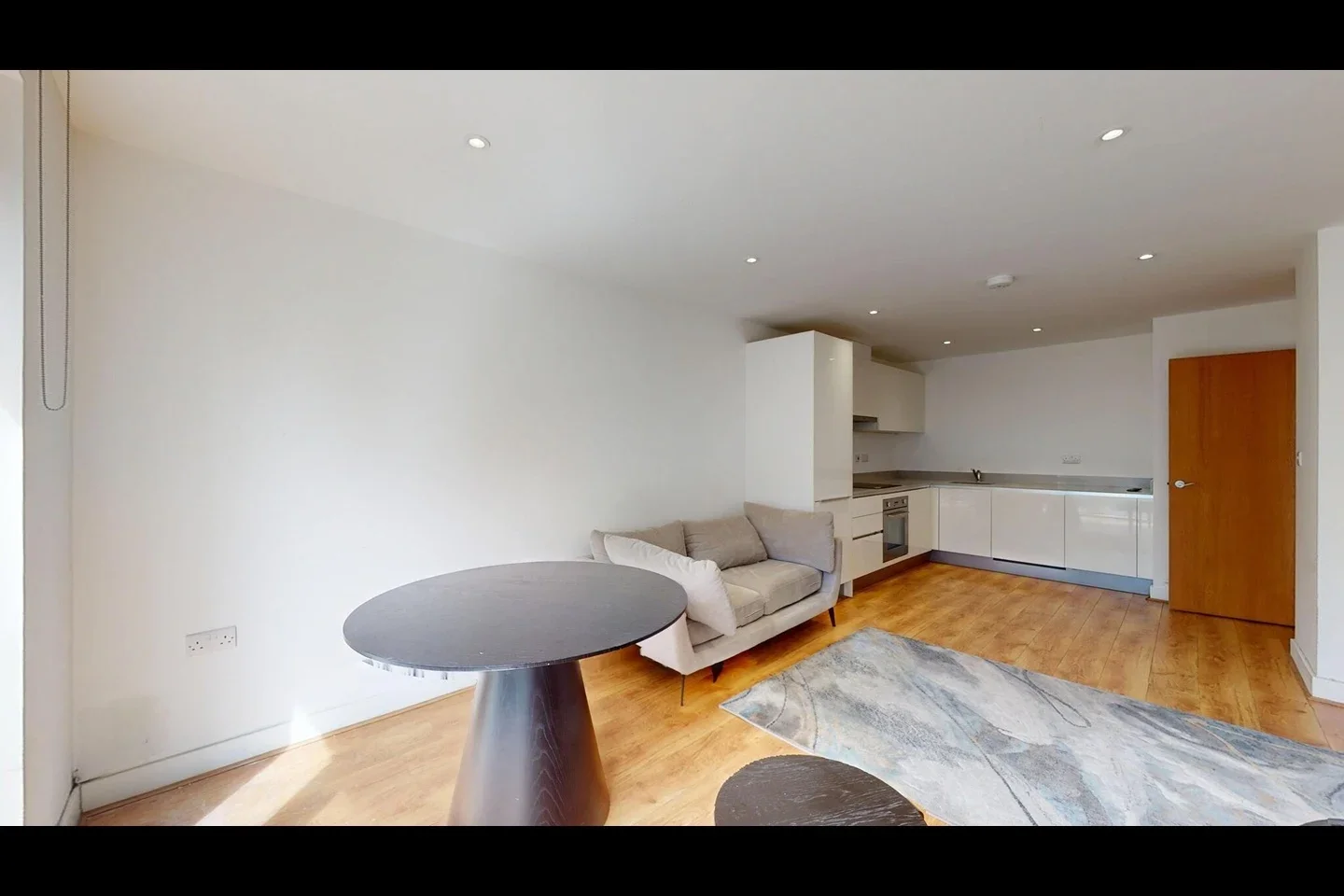 Flat College Road in Greater London