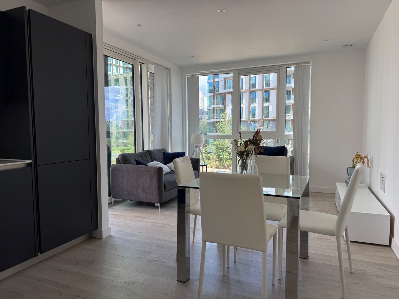 Flat Scrimgoeur Place in Greater London