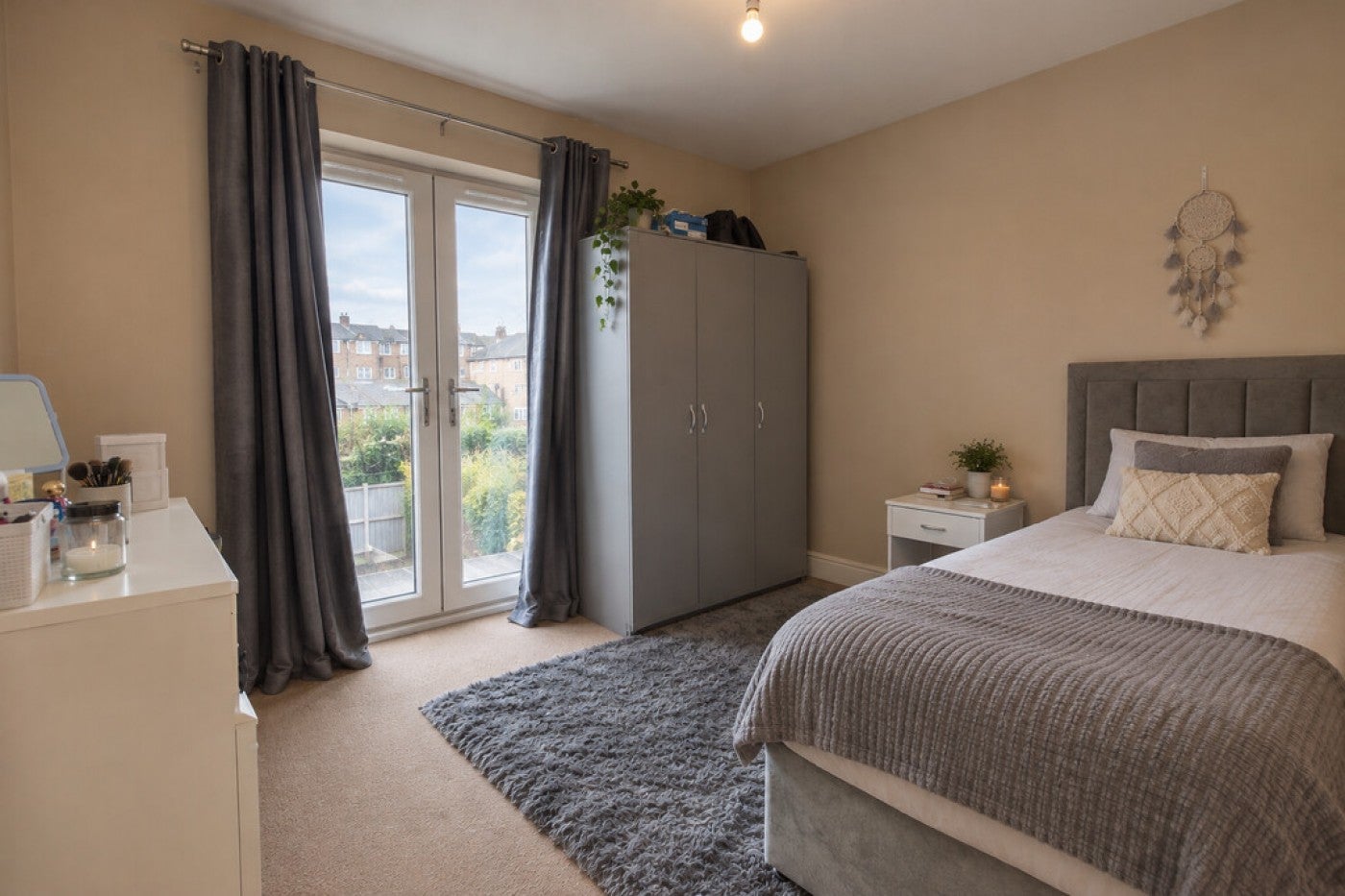 Flat Percy Green Place in Huntingdonshire