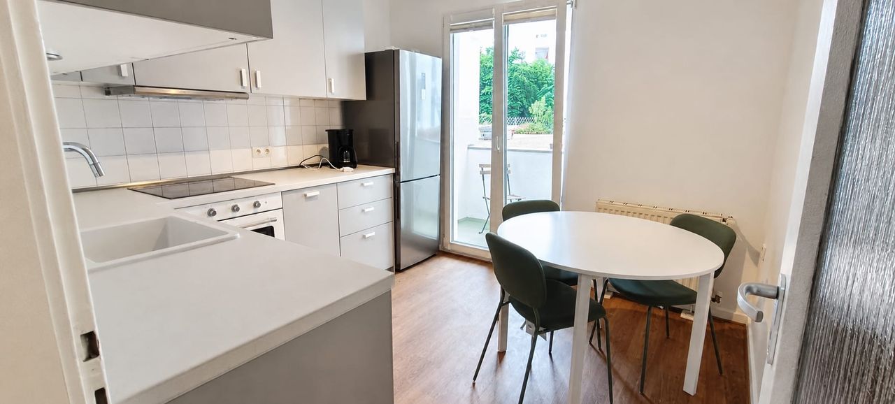 Zimmer Speldorfer Straße in Düsseldorf
