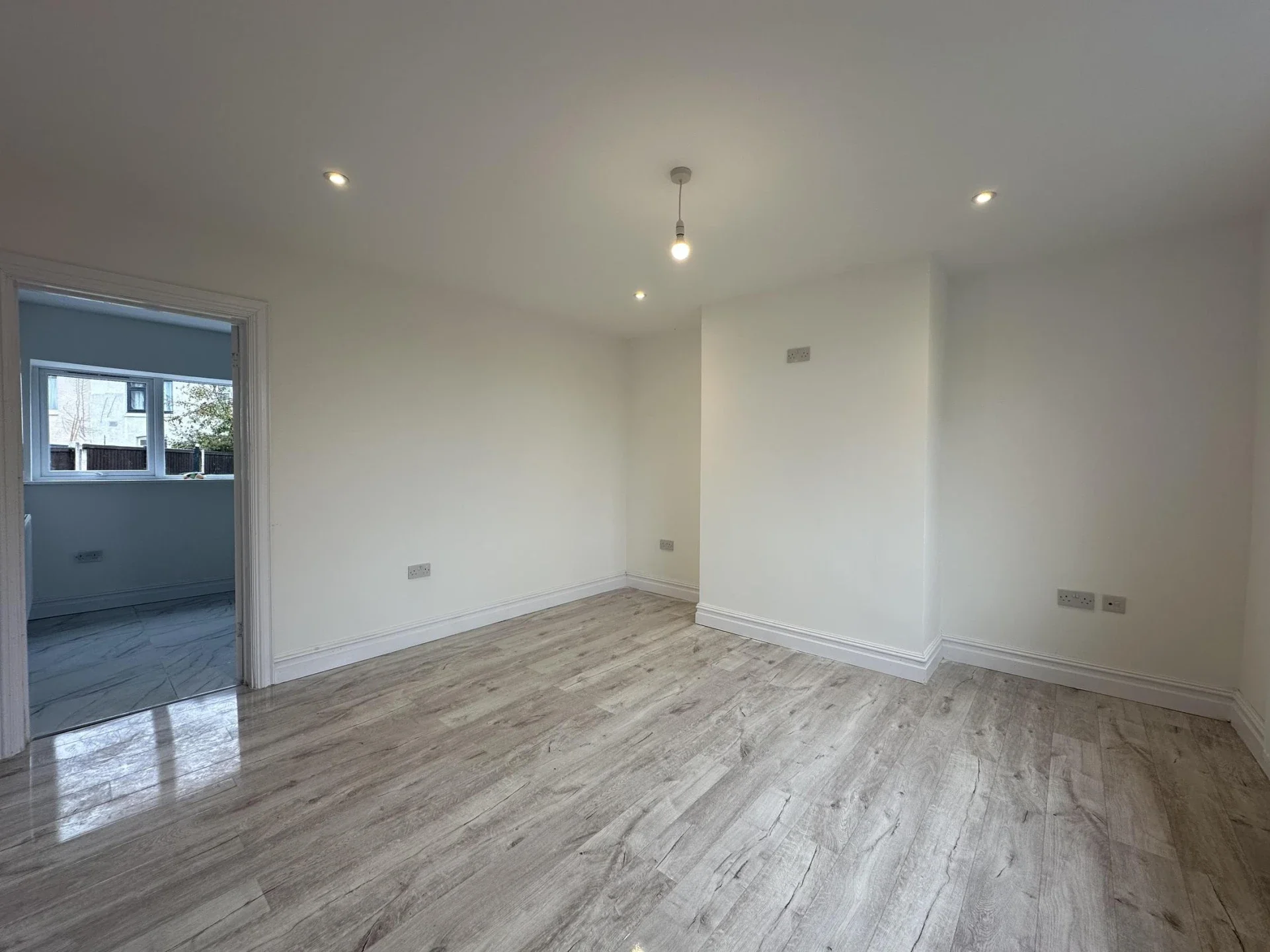 Flat Underwood Lane in Crewe