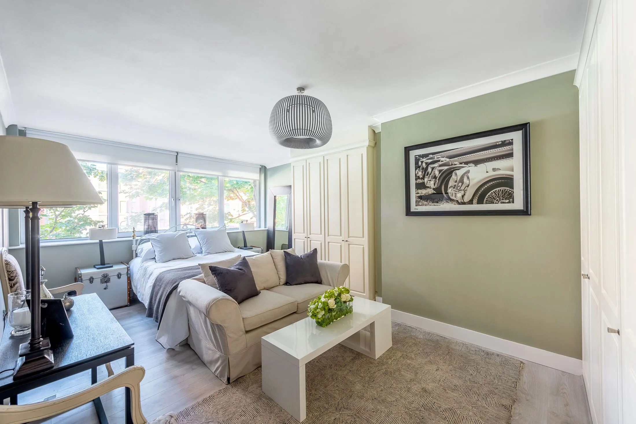 Flat Lower Sloane Street in Greater London