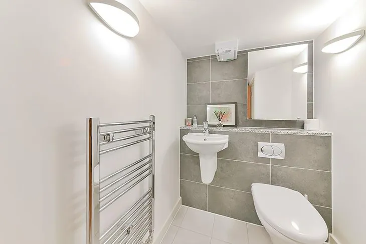 Flat Marlborough Road in Greater London